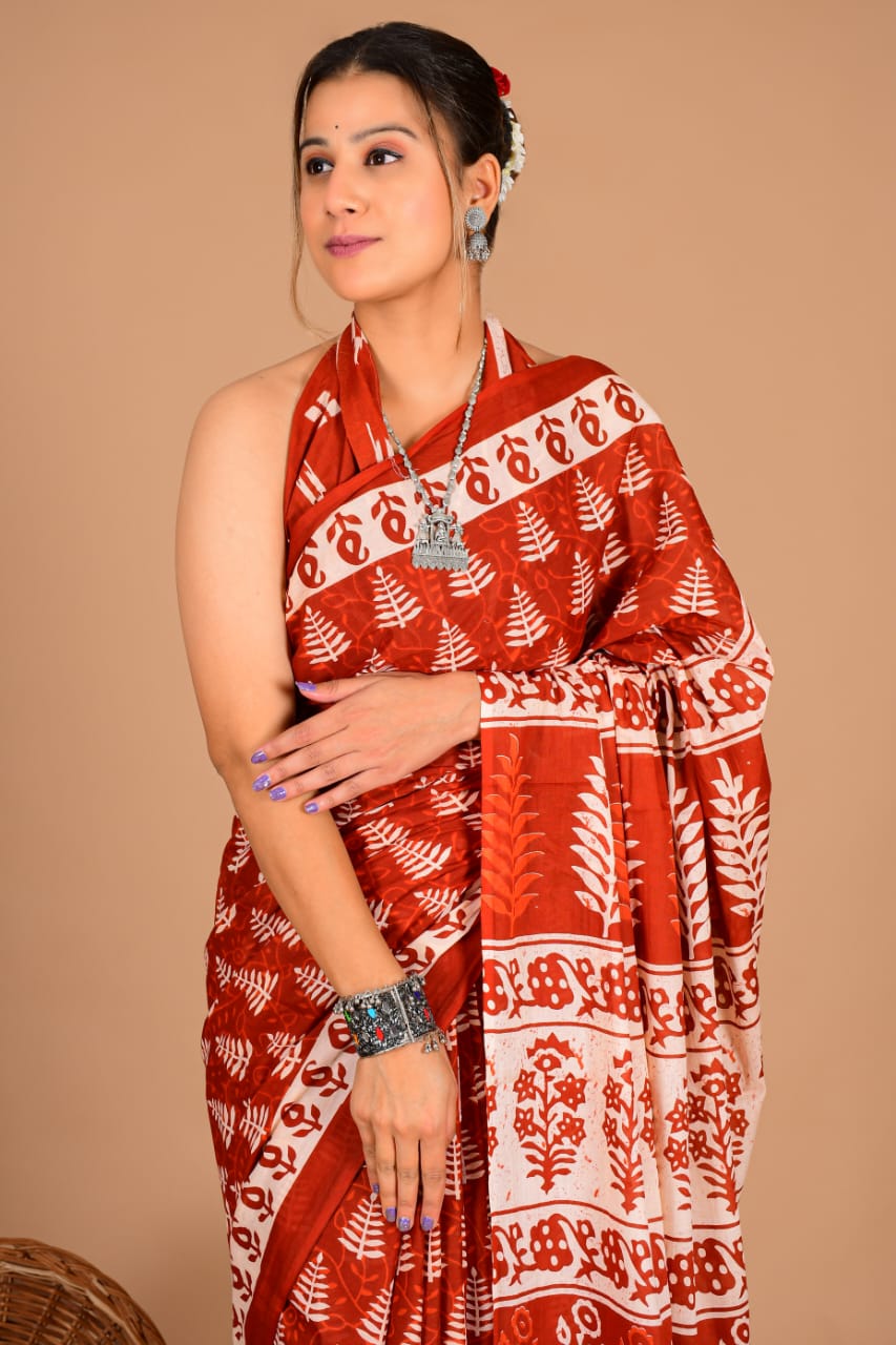 Traditional Block Print Soft Cotton Blend Saree with Matching Blouse