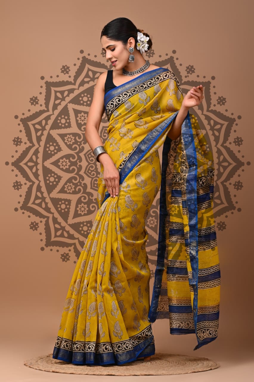 Traditional Printed Maheshwari Silk Saree with Matching Blouse